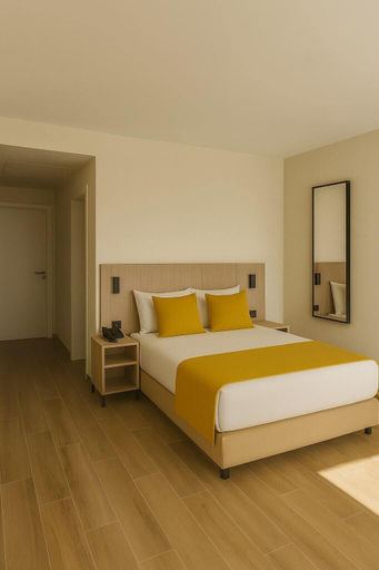 Room 5, Hotel Infante Santo, Lisbon