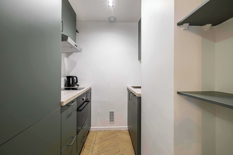 Private kitchen 2, Elegant Apt With Balcony 1bd/4p - Croisette/cannes, Alpes-Maritimes