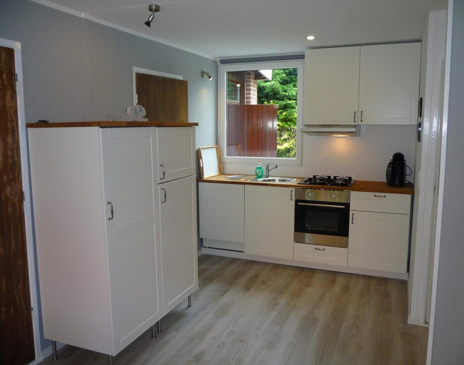Dining 4, Cosy Holiday Home Near Beach, Zijpe