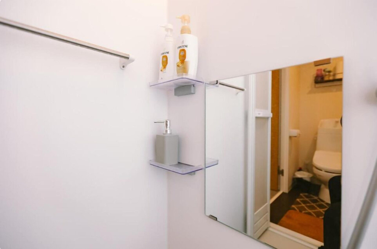 Bathroom 5, YM Hotel-Sugamo, Kita