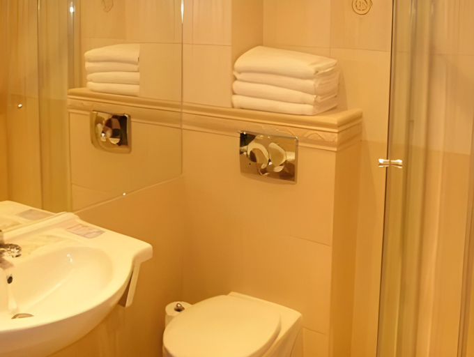 Bathroom 4, Hotel Belfer, Środa Wielkopolska