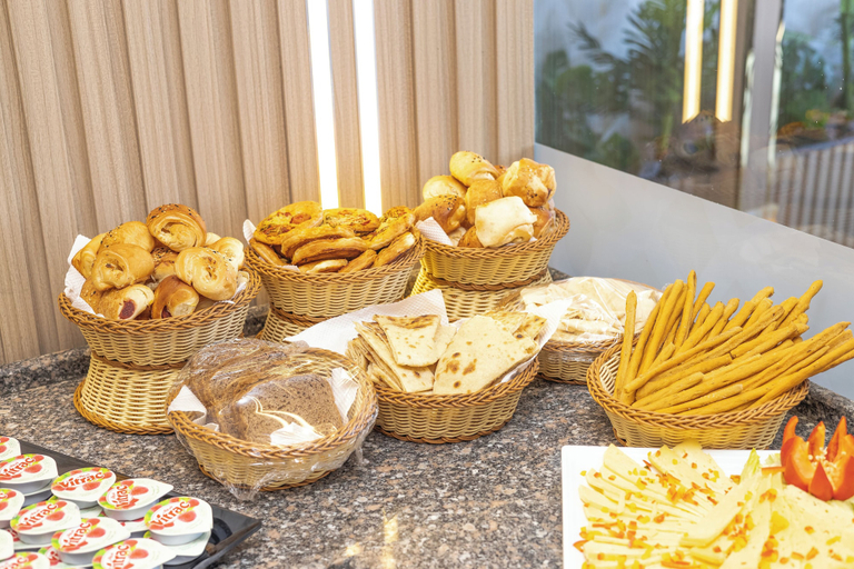 Food & Drinks 5, Comfort Giza, Al-Ahram