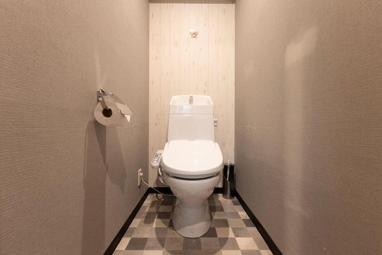 Bathroom 3, e-stay ebisu, Osaka