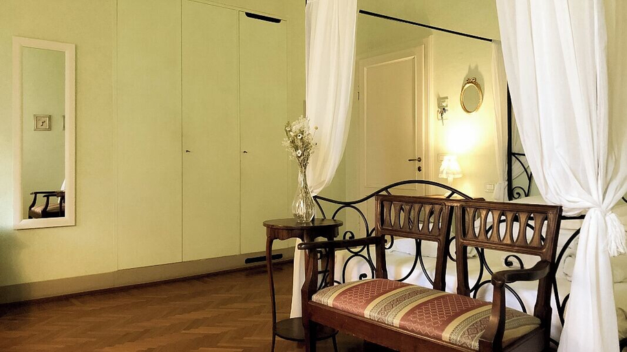 Room 4, Villa Agnese Bed and Breakfast, Lucca