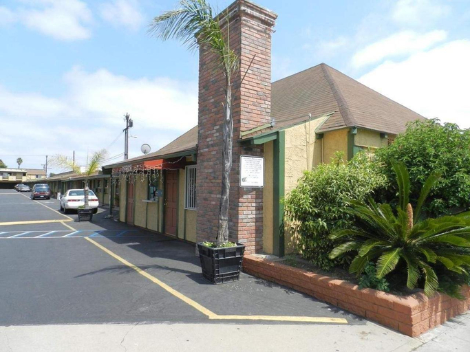 Others 4, Starlite Motel, Los Angeles