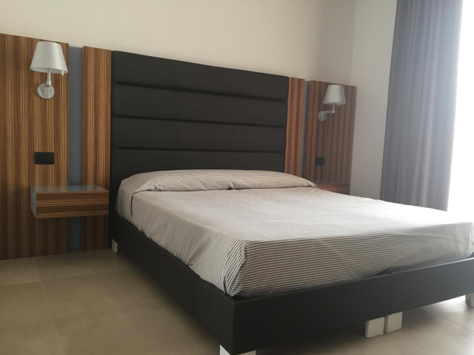 Others 3, Almare' B&b, Brindisi