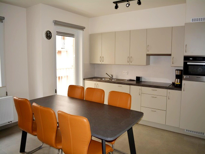 Private kitchen, Duplex in Middelkerke Near Sea Wall & Center, West-Vlaanderen