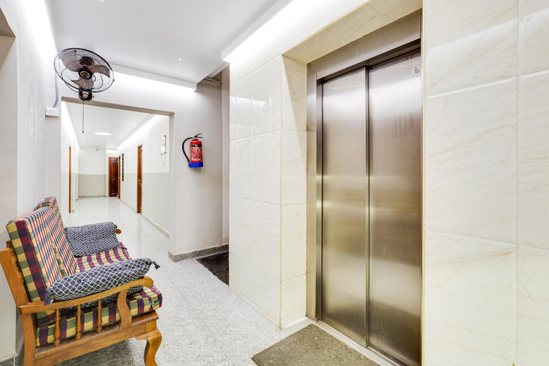 Public Area, Super Hotel O White Town Formerly Seascape Residency, Puducherry