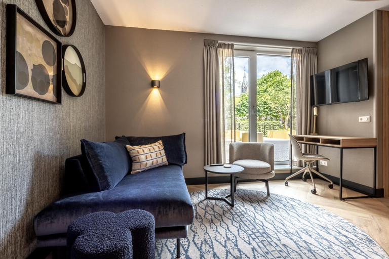 Living room 4, Modern Stay in Historic Delft, Delft