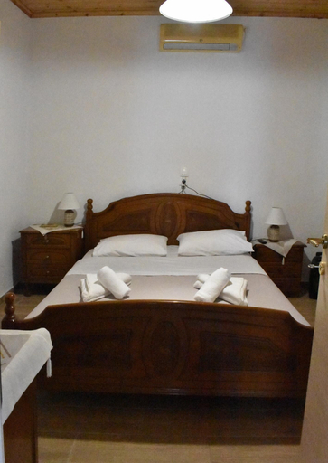 Bedroom 3, Ovrios Stone House Pelion, Thessaly