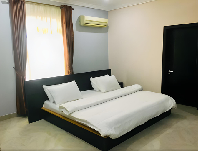 Bedroom, Liverpool Hotel and Resort , Obio/Akp
