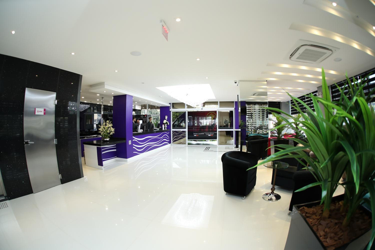 Public Area, Holiday & Business Hotel - Ao lado do Centro de Eventos e Arena Conda, Chapecó