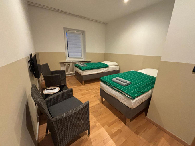 Others 4, Doppelzimmer-TV-Bad- Kuhlschrank-8, Gifhorn