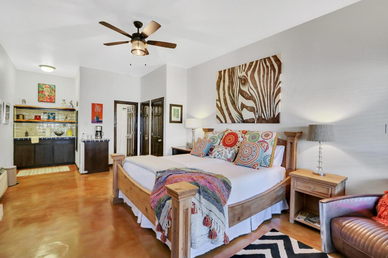 Bedroom, River Lodge- Llano Suite, Hays