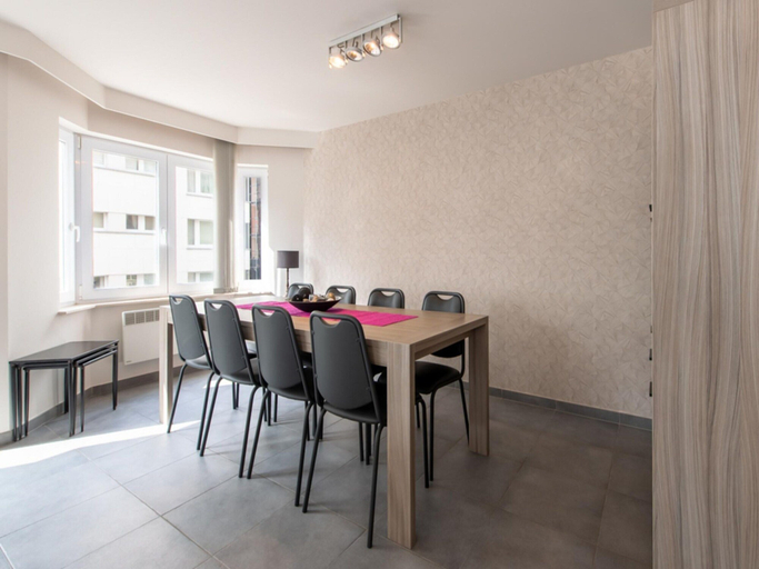Dining, Beautiful Apartment With Lateral sea View, West-Vlaanderen