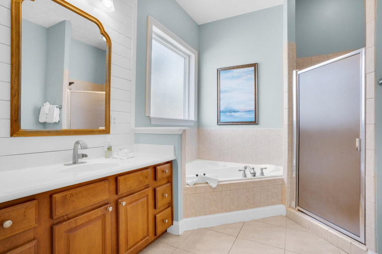 Bathroom 4, Vista del Mar I - Best Day 202, Bay