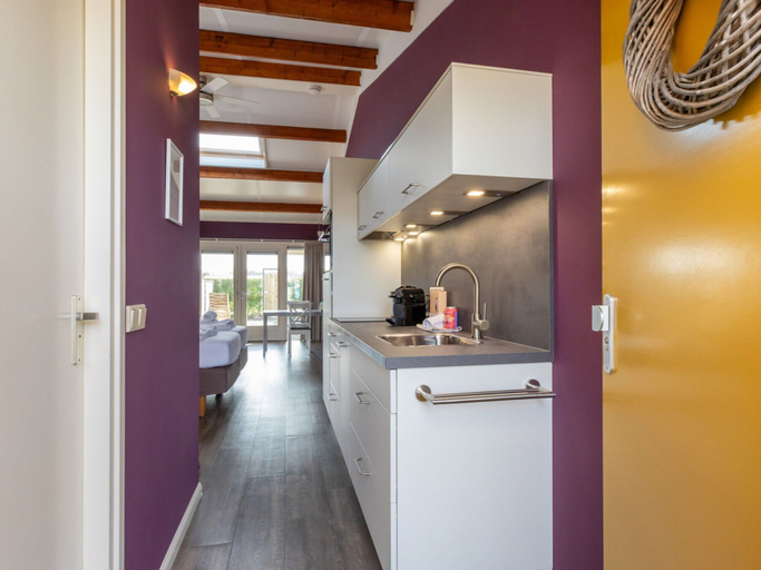 Private kitchen 2, Stylish Zeeland Stay BBQ, Veere
