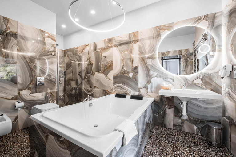 Bathroom 5, Hotel Anders, Olsztyn