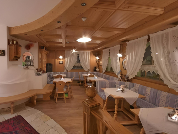 Food & Drinks 4, Albergo Conturina, Trento