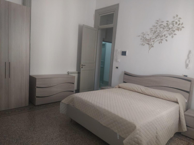Others 2, Guest House Lamphotel Militello, Palermo