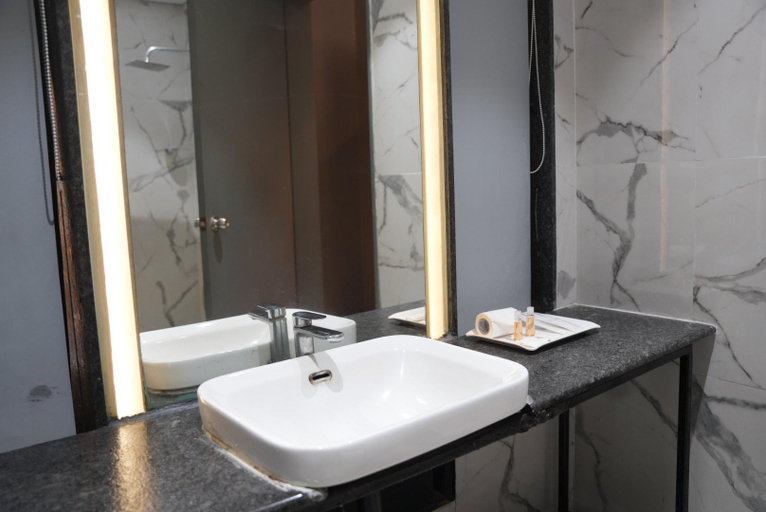 Bathroom, Akrida By NT Hotels, Viluppuram