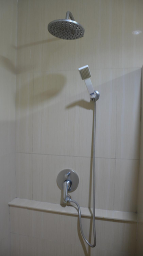 Bathroom 5, Baan Manthana Hotel, Hua Hin