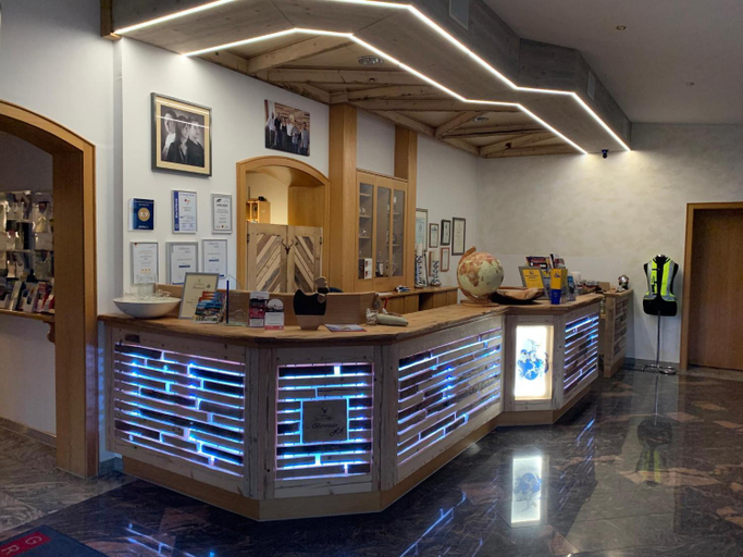 Public Area, Sporthotel Bernrieder Hof GmbH, Deggendorf