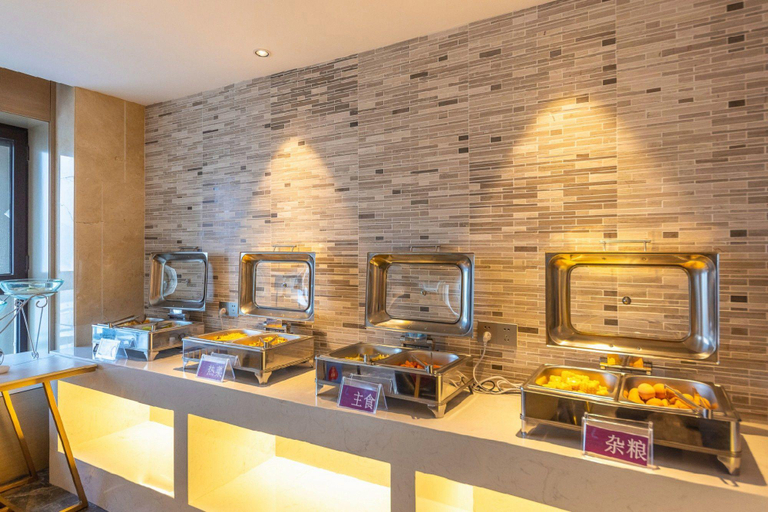Food & Drinks 5, Lavande Hotel Lanzhou Anning District Zhonghai Plaza, Lanzhou
