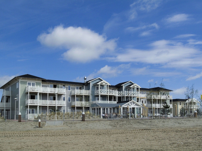 Exterior 2, Beach Hotel Bliss for Two