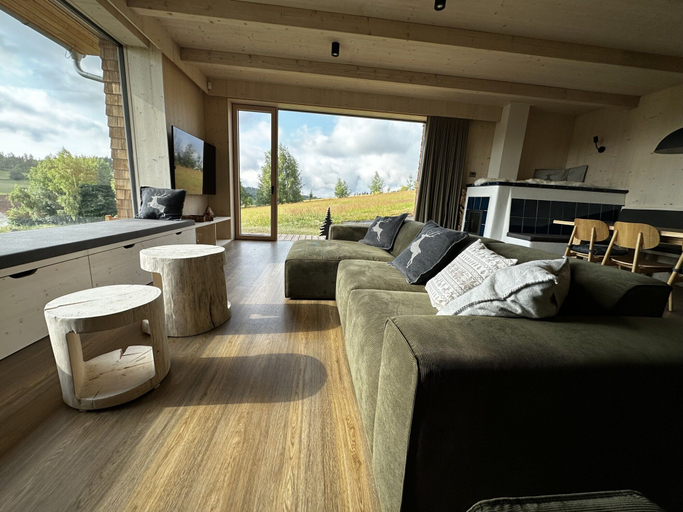 Living room 3, Holiday Home in Roprachtice With Sauna & Jacuzzi, Semily