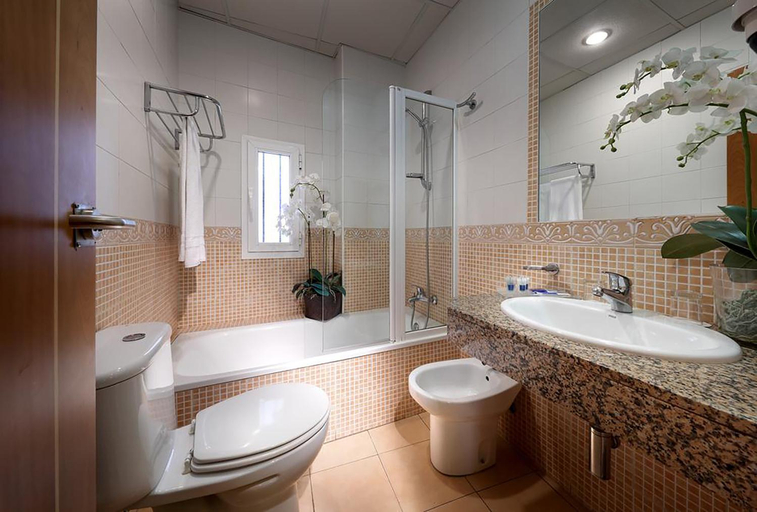 Bathroom 2, Hotel Tribuna, Málaga