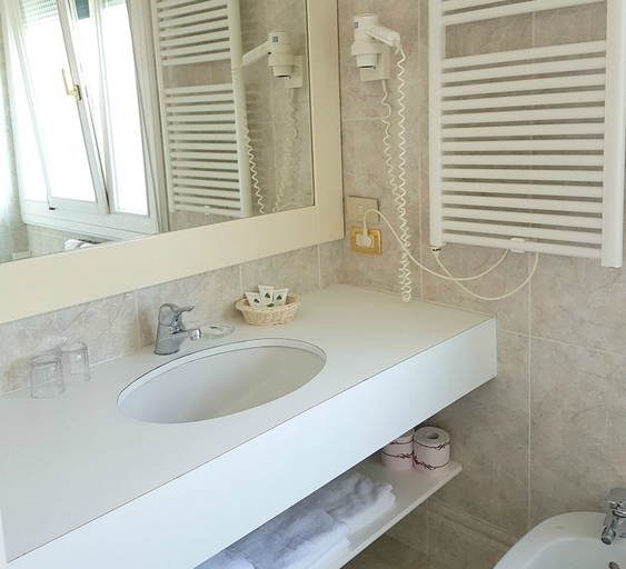 Bathroom 3, Villa Ada, Venezia