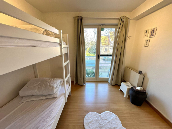 Room 4, Apartment in Nieuwpoort Near Town, West-Vlaanderen