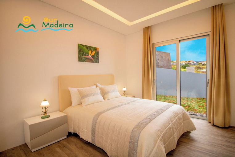 Room 5, CalhetaScape by Our Madeira, Calheta