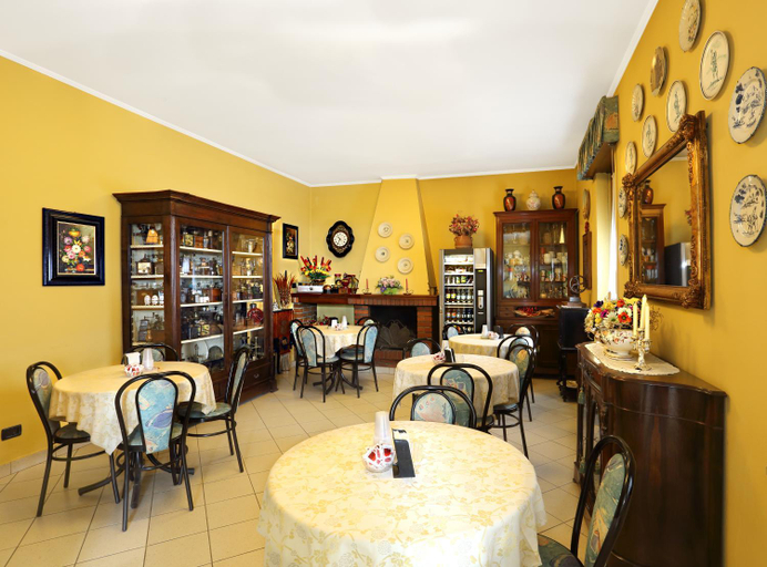 Food & Drinks 4, Albergo Il Gufo, Parma