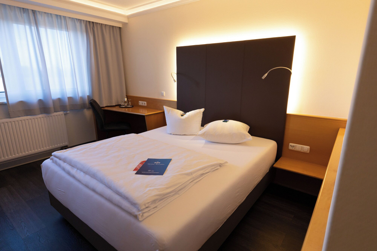 Bedroom 4, Hotel Bavaria, Anhalt-Bitterfeld