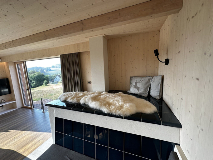 Living room 5, Holiday Home in Roprachtice With Sauna & Jacuzzi, Semily