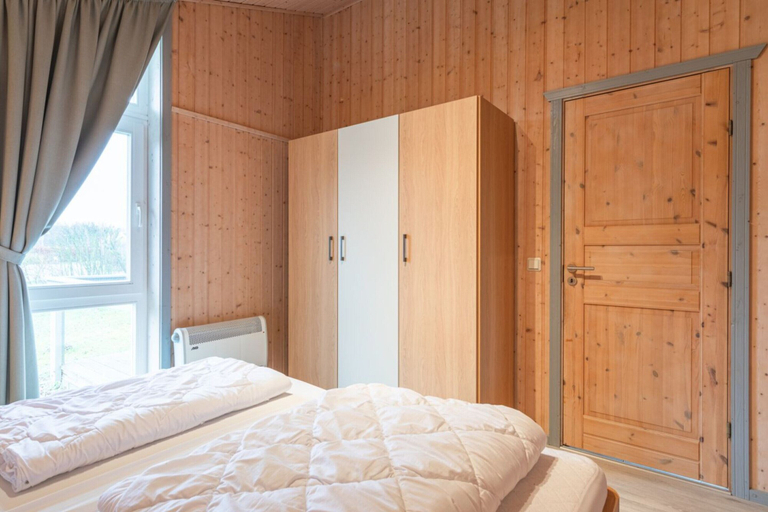 Room 5, Skandinavisches Ferienhaus in Rechlin, Mecklenburgische Seenplatte