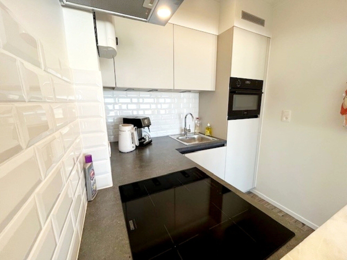 Private kitchen 4, Apartment Wenduine With Stunning Sea View, West-Vlaanderen