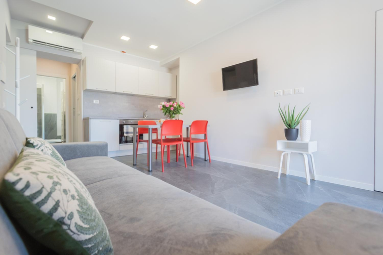 Others 2, Sant'Agostino Apartments by Rent All Como, Como