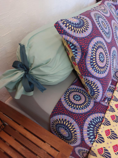 Bedroom 3, La Campagne de Lili - Chambre et Cuisine sur Terrasse privee, Alpes-de-Haute-Provence