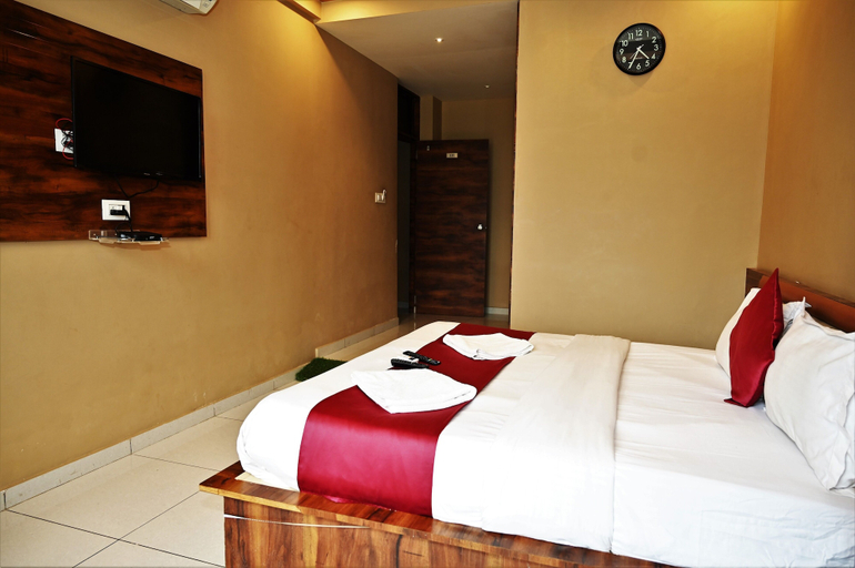 Room 4, HOTEL ROYAL MANSION SOMNATH, Gir Somnath