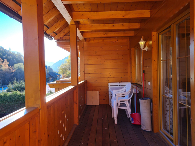 Balcony 2, Apartment With Mountain Views & Ski Access, Spittal an der Drau