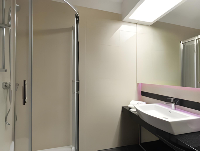 Bathroom 3, Hotel 3 Trio, Białystok City