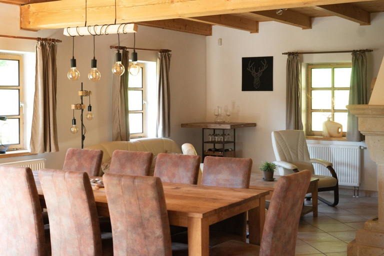 Dining 2, Chalet Near Ski Bret With Sauna, Trutnov