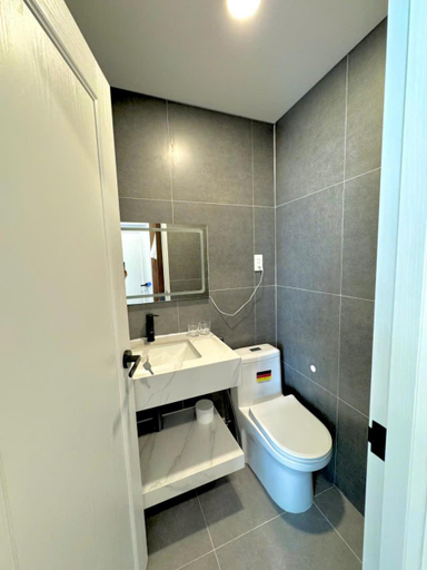 Bathroom 4, Malis Homestay, Trà Vinh
