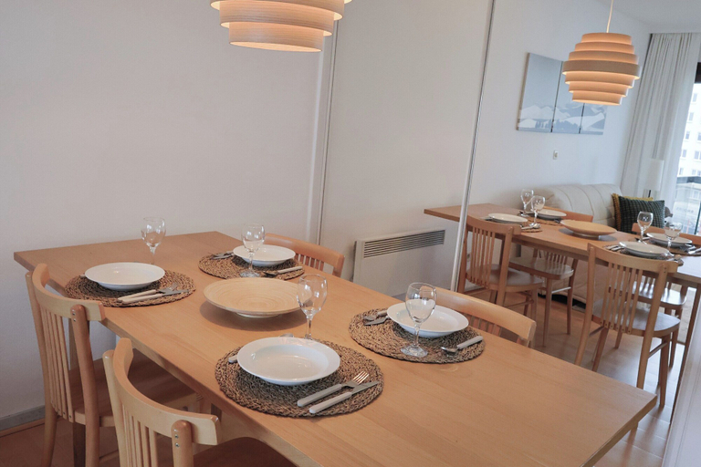 Dining 2, Studio by the Beach With Sea View, West-Vlaanderen