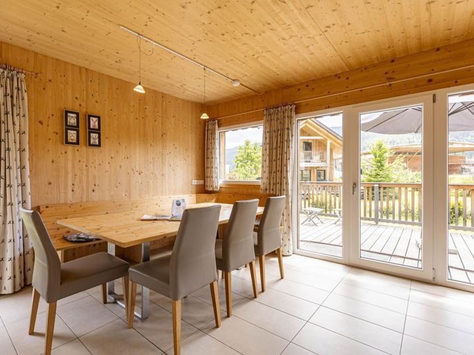Others 5, Appealing chalet in the ski area, Murau