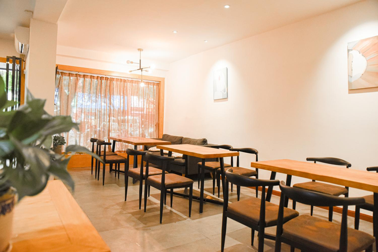 Food & Drinks 4, Guilin Travel light Hostel, Guilin