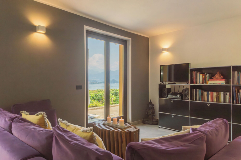Living area 2, Harmony on the Lake by Rent all Como, Como